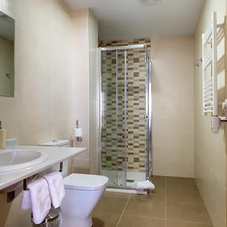 Guest house Cima Do Lugar *